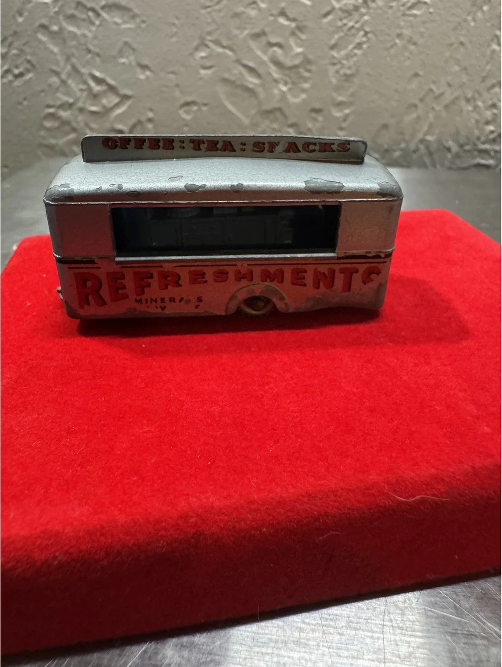 Vintage Lesney Refreshments Food Truck Matchbox No. 74 Canteen Trailer